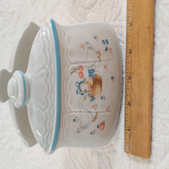 Vintage Geese Picking Through a Basket Table Napkin Holder Made in Japan 1950s - Picture 6 of 8